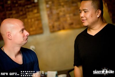 Seenspace Invasion ที่ร้าน Clouds, Fat'R Gut'z และ BREW Beers & Ciders — photo 56