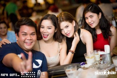 Seenspace Invasion ที่ร้าน Clouds, Fat'R Gut'z และ BREW Beers & Ciders — photo 61