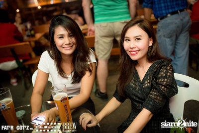 Seenspace Invasion ที่ร้าน Clouds, Fat'R Gut'z และ BREW Beers & Ciders — photo 67