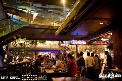 Seenspace Invasion ที่ร้าน Clouds, Fat'R Gut'z และ BREW Beers & Ciders — photo 70