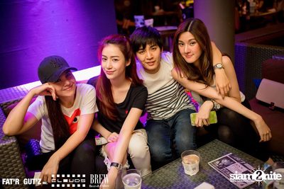 Seenspace Invasion ที่ร้าน Clouds, Fat'R Gut'z และ BREW Beers & Ciders — photo 81