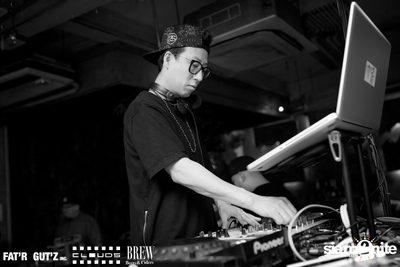 Seenspace Invasion ที่ร้าน Clouds, Fat'R Gut'z และ BREW Beers & Ciders — photo 99