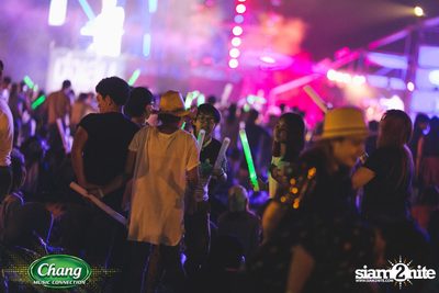 Chang Music Connection เสนอ นั่งเล่น เฟสติวัล 2016 (อัลบั้มที่ 2) — photo 360