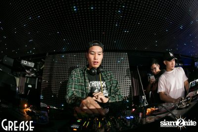 Thursday Night at Grease Bangkok, Sukhumvit Soi 49 — photo 30