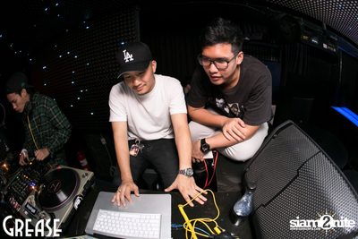 Thursday Night at Grease Bangkok, Sukhumvit Soi 49 — photo 33