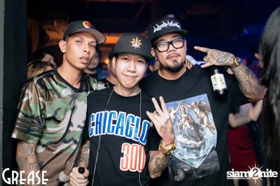 Friday Night at Grease Bangkok, Sukhumvit Soi 49 — photo 1