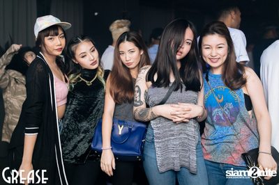 Friday Night at Grease Bangkok, Sukhumvit Soi 49 — photo 10