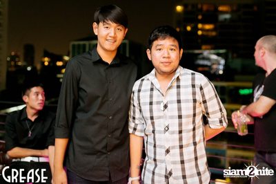 Friday Night at Grease Bangkok, Sukhumvit Soi 49 — photo 22