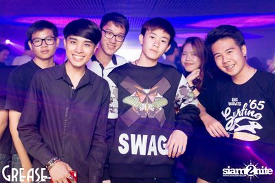 Friday Night at Grease Bangkok, Sukhumvit Soi 49 — photo 42
