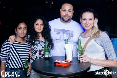 Friday Night at Grease Bangkok, Sukhumvit Soi 49 — photo 57
