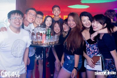 Friday Night at Grease Bangkok, Sukhumvit Soi 49 — photo 59