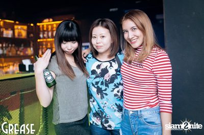 Friday Night at Grease Bangkok, Sukhumvit Soi 49 — photo 81