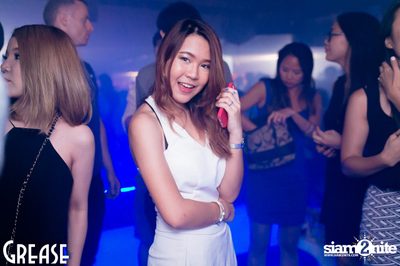 Friday Night at Grease Bangkok, Sukhumvit Soi 49 — photo 98
