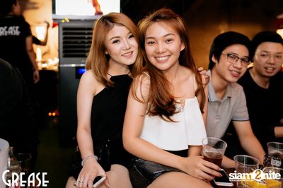 Friday Night at Grease Bangkok, Sukhumvit Soi 49 — photo 103