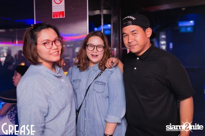 Saturday Night at Grease Bangkok, Sukhumvit Soi 49 — photo 10