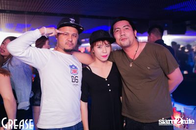 Saturday Night at Grease Bangkok, Sukhumvit Soi 49 — photo 15