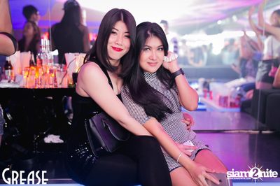 Saturday Night at Grease Bangkok, Sukhumvit Soi 49 — photo 17