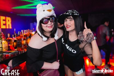 Saturday Night at Grease Bangkok, Sukhumvit Soi 49 — photo 23