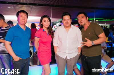 Saturday Night at Grease Bangkok, Sukhumvit Soi 49 — photo 24