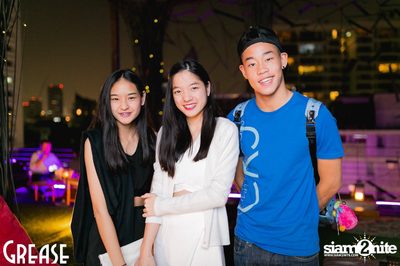 Saturday Night at Grease Bangkok, Sukhumvit Soi 49 — photo 30