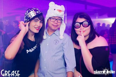 Saturday Night at Grease Bangkok, Sukhumvit Soi 49 — photo 34