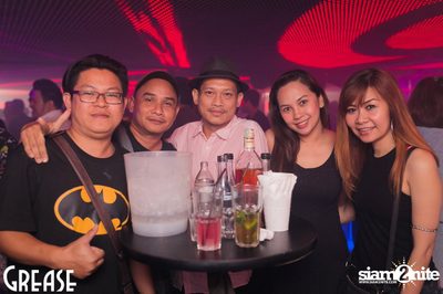 Saturday Night at Grease Bangkok, Sukhumvit Soi 49 — photo 42