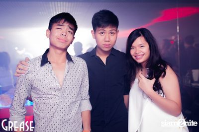 Saturday Night at Grease Bangkok, Sukhumvit Soi 49 — photo 53