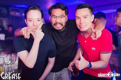 Saturday Night at Grease Bangkok, Sukhumvit Soi 49 — photo 65