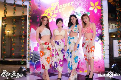 Flower Power Theme Night ที่ สปาสโซ่, Grand Hyatt Erawan — photo 8