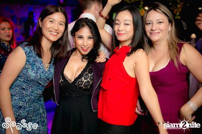 Flower Power Theme Night ที่ สปาสโซ่, Grand Hyatt Erawan — photo 60