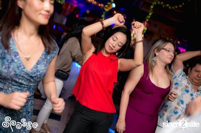 Flower Power Theme Night ที่ สปาสโซ่, Grand Hyatt Erawan — photo 76
