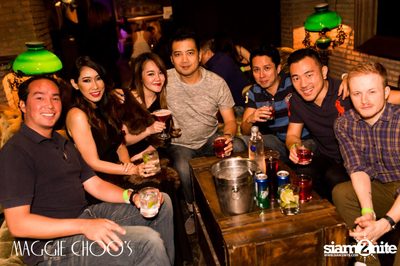 T-Bone Live ที่ร้าน แม็กกี้ ชูวส์, ถนนสีลม — photo 87