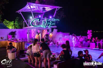 Connection Full Moon Party at Cliff Seaview Restaurant — photo 1