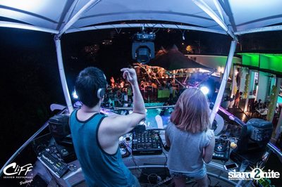 Connection Full Moon Party at Cliff Seaview Restaurant — photo 28