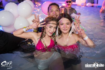 Connection Full Moon Party at Cliff Seaview Restaurant — photo 73