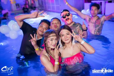 Connection Full Moon Party at Cliff Seaview Restaurant — photo 74