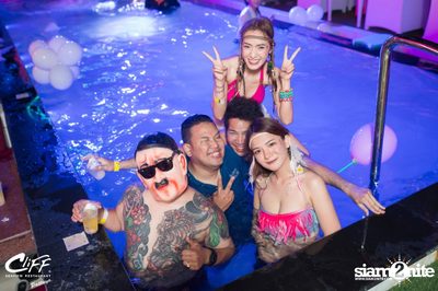 Connection Full Moon Party at Cliff Seaview Restaurant — photo 77