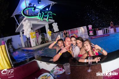 Connection Full Moon Party at Cliff Seaview Restaurant — photo 85