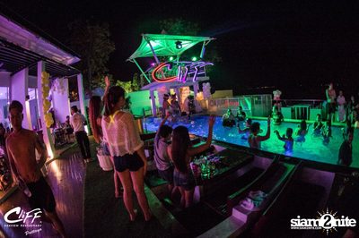 Connection Full Moon Party at Cliff Seaview Restaurant — photo 92