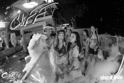 Connection Full Moon Party at Cliff Seaview Restaurant — photo 112