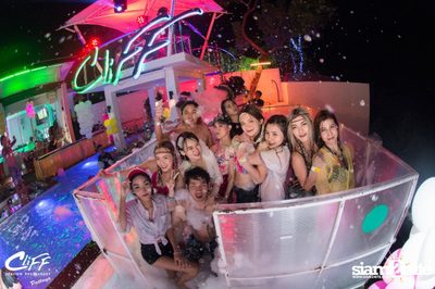 Connection Full Moon Party at Cliff Seaview Restaurant — photo 119