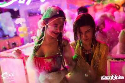 Connection Full Moon Party at Cliff Seaview Restaurant — photo 128