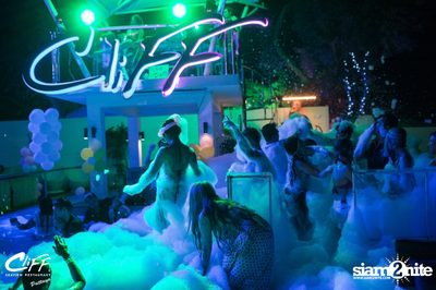 Connection Full Moon Party at Cliff Seaview Restaurant — photo 132