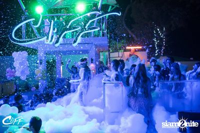 Connection Full Moon Party at Cliff Seaview Restaurant — photo 134