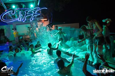 Connection Full Moon Party at Cliff Seaview Restaurant — photo 138