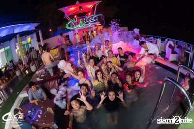 Connection Full Moon Party at Cliff Seaview Restaurant — photo 142
