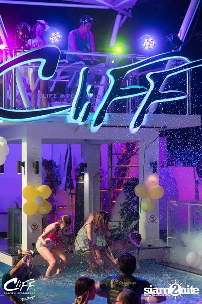 Connection Full Moon Party at Cliff Seaview Restaurant — photo 154