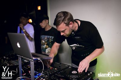 Hood Paradise presents Dabbin Outta Bando at Grease — photo 1