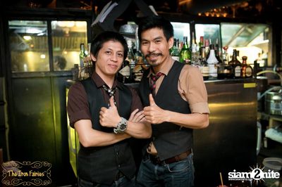 Mellow Motif Live ที่ร้าน ดิ ไอร่อน แฟรี่, ทองหล่อ — photo 14