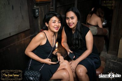 Mellow Motif Live ที่ร้าน ดิ ไอร่อน แฟรี่, ทองหล่อ — photo 25